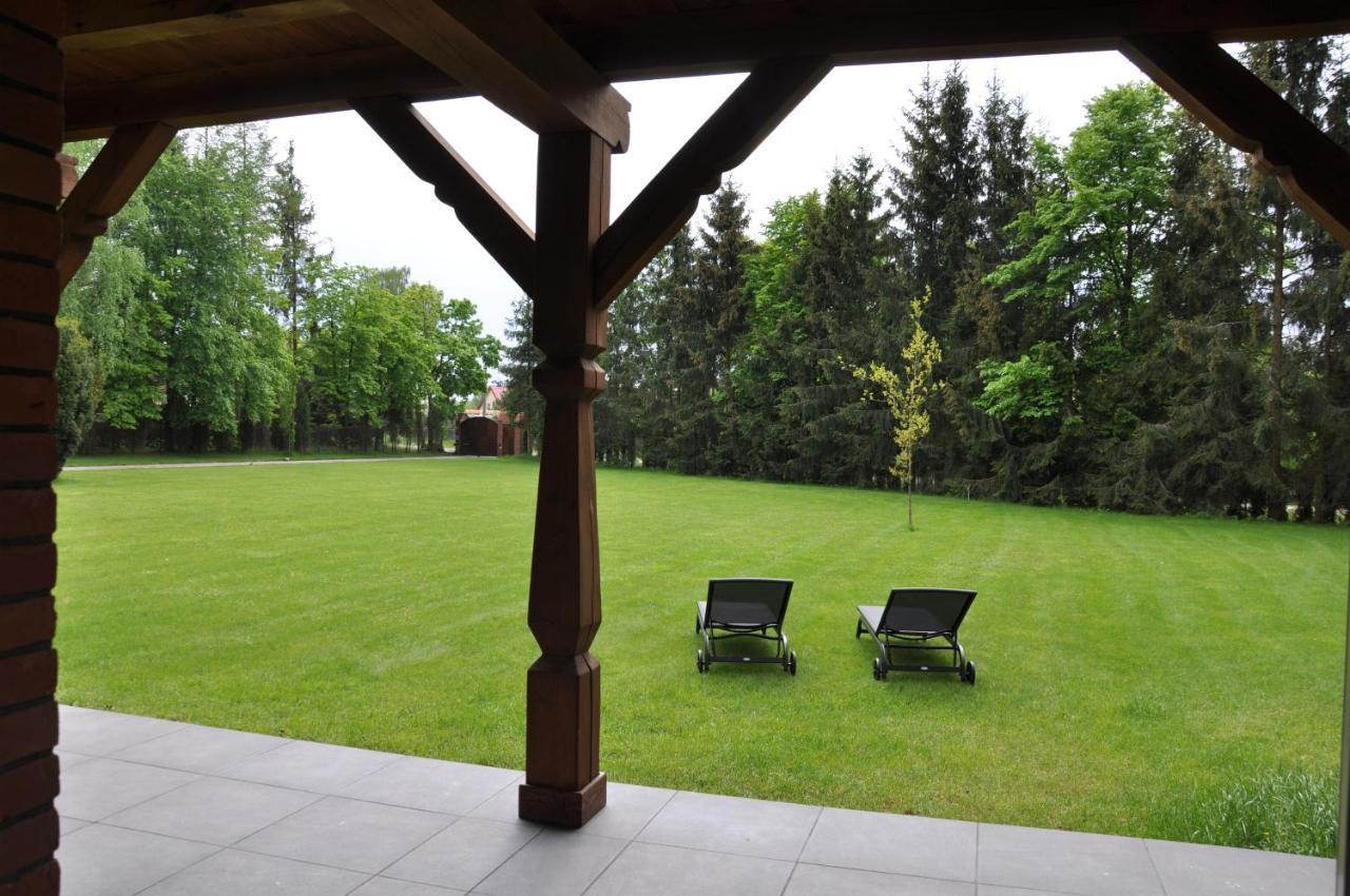 Monte Carvick Nad Jeziorem Seksty Karwik Buitenkant foto
